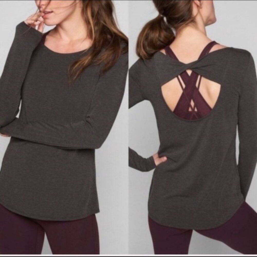 New Athleta Flex Light Twist Back Charcoal Grey‎ Long Sleeve Top S